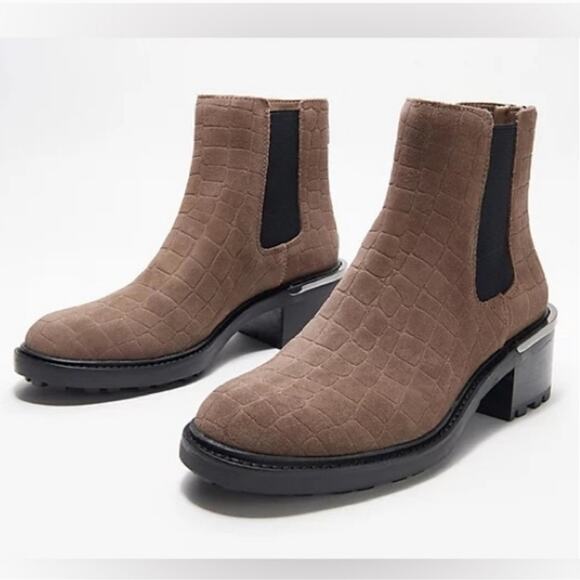 Vince Camuto Shoes - ⚡️SALE! Vince Camuto Kelivena Chelsea Boots in Sable Croc Suede